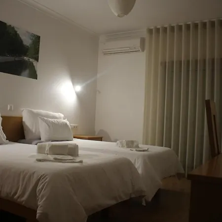 Solar Da Charneca 2* Leiria