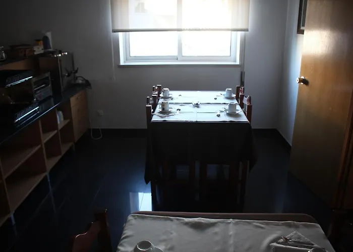 Solar Da Charneca Hotel